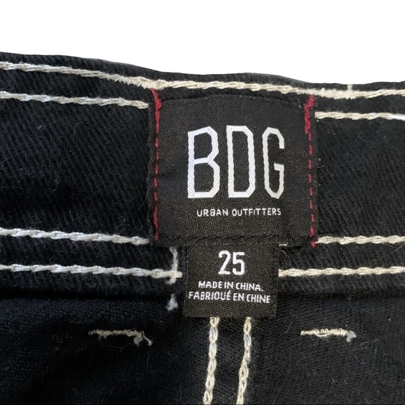 COPY - BDG contrast stitch cargo/carpenter pants - Picture 2 of 3
